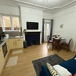 1 Bedroom, 30 Minutes To Centre!